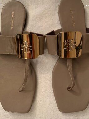 Tory Burch Taupe Leather Thong Sandals with Gold Logo Plaque
